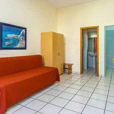 Apartahotel Pateo Village 3*