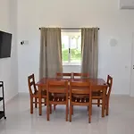 Pateo Village 아파트호텔 3*