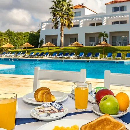 Pateo Village Aparthotel