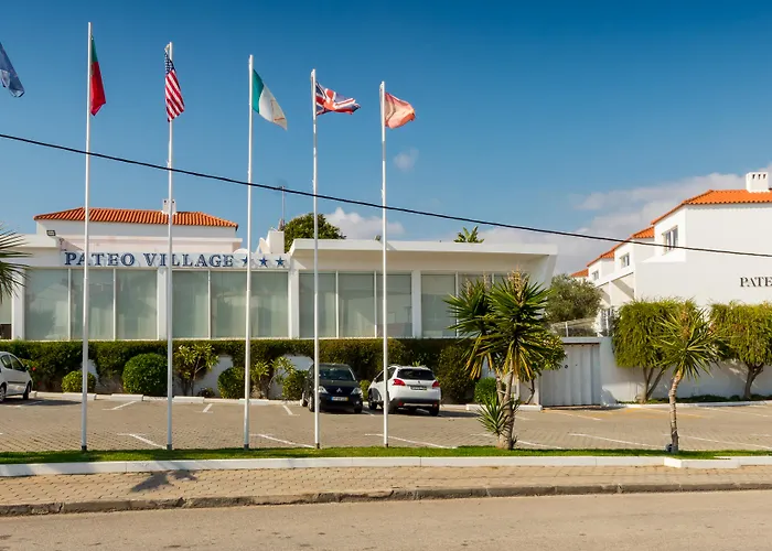 Apart Otel Pateo Village 3*