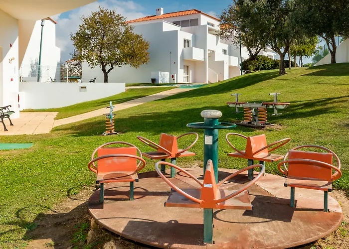 Apart Otel Pateo Village 3*