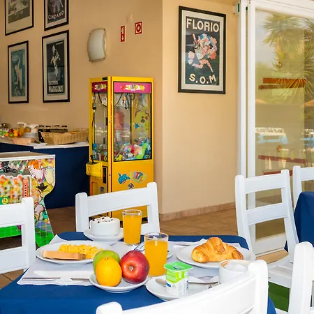 Pateo Village 3*