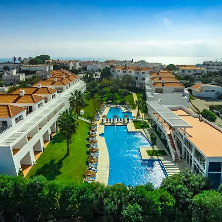 Pateo Village מלון דירות 3*