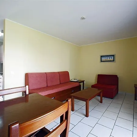 מלון דירות Pateo Village